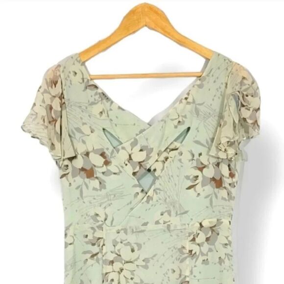 NEW Vintage Coldwater Creek 100% Silk Flutter Sleeve Floral Midi Dress in Sage - Picture 6 of 11